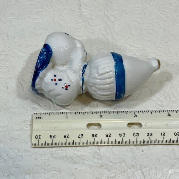 VTG Ceramic Child Dressed as Circus Clown w/Ball Figurine Collectible 3.5" Tall - Picture 10 of 11